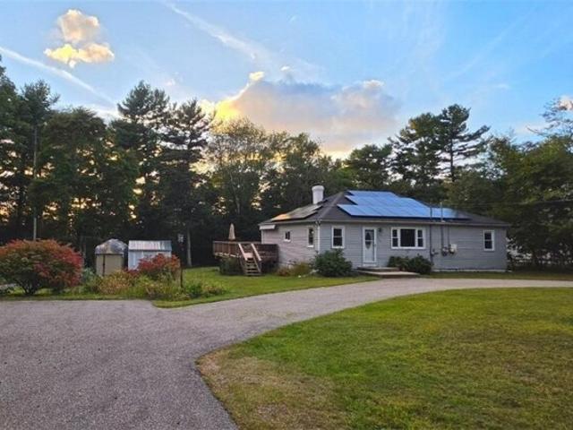 House for sale in Austin, Exeter