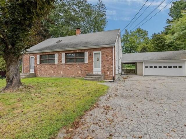 House for sale in Primrose, North Smithfield