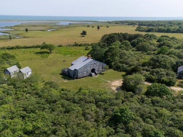 Land for sale in Chilmark, Massachusetts