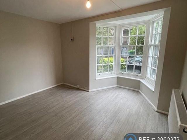 Apartment for rent in Kennington Cross, Greater London