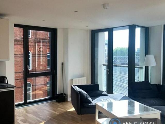 Apartment for rent in South Lambeth, Greater London