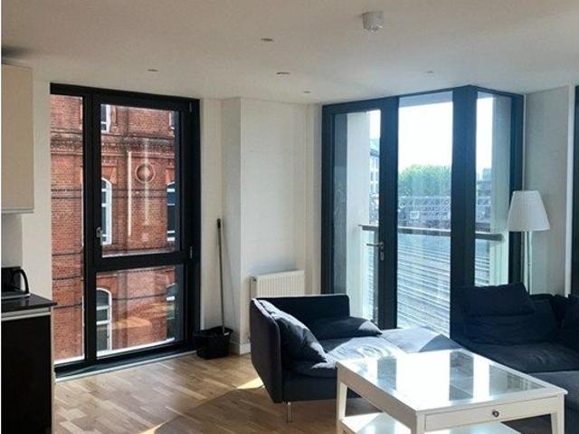 Apartment for rent in South Lambeth, Greater London