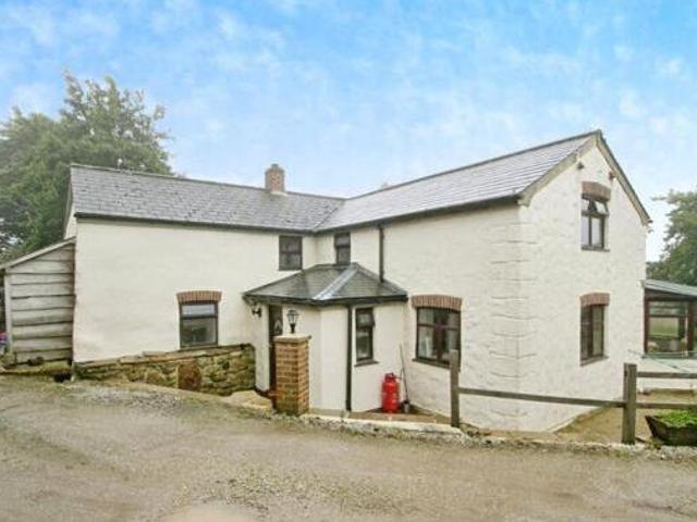 House for sale in Roseworthy, Cornwall