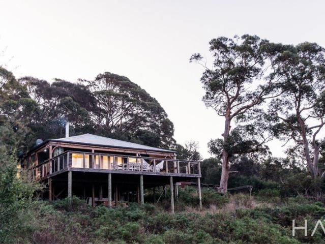 House for sale in Leeka, Tasmania