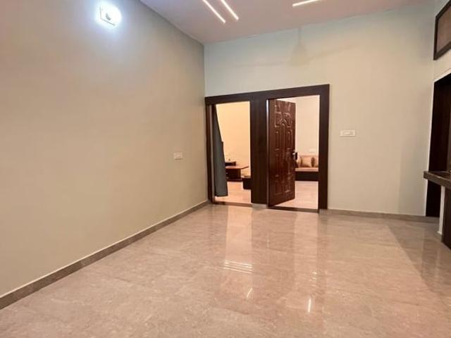 Villa for rent in Varanasi, Arunachal Pradesh