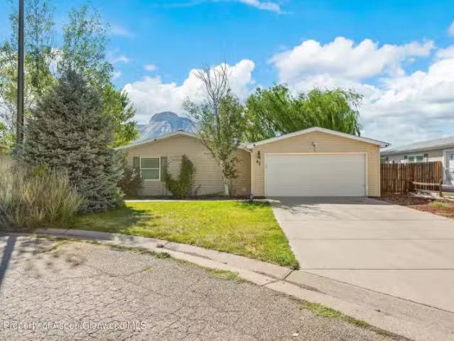 House for rent in Clifton
