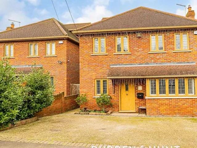 House for rent in Debden Green, Epping