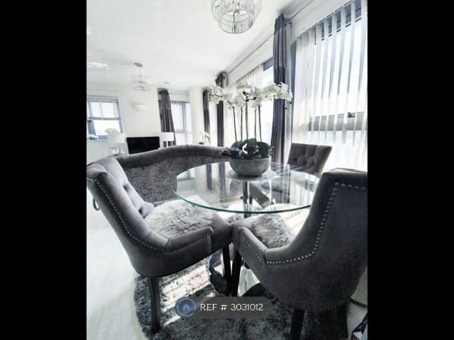 Apartment for rent in London Borough of Redbridge, Greater London