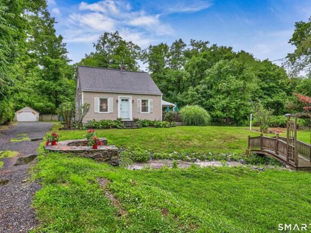 House for sale in Beacon Falls, Connecticut