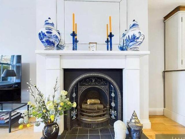 House for sale in Lyons, Greater London