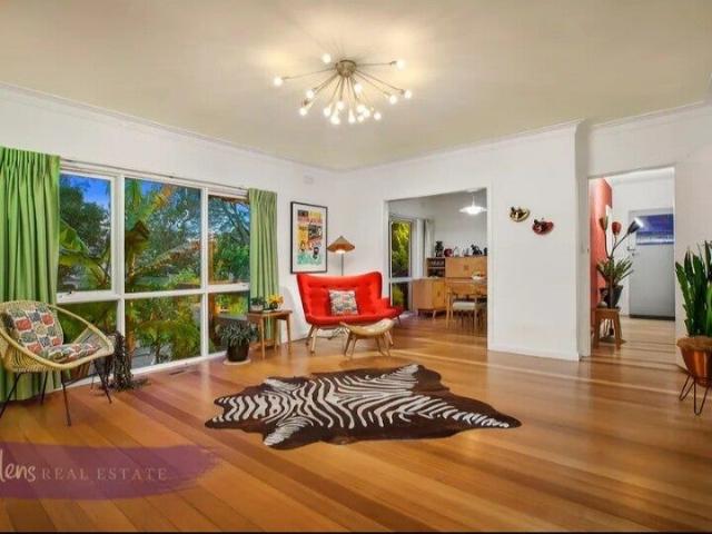 Room for rent in Camerons Creek, Victoria