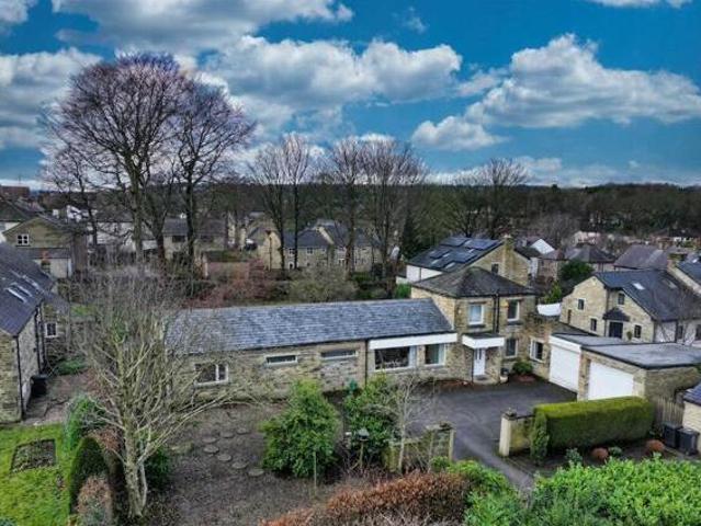 House for sale in Brookfoot, Brighouse