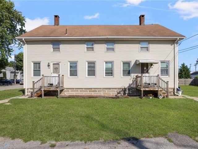 House for sale in Warwick, Rhode Island