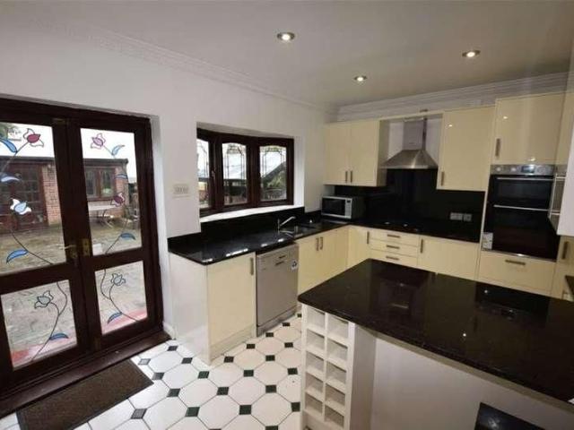 House for rent in Chadwell Heath, Romford
