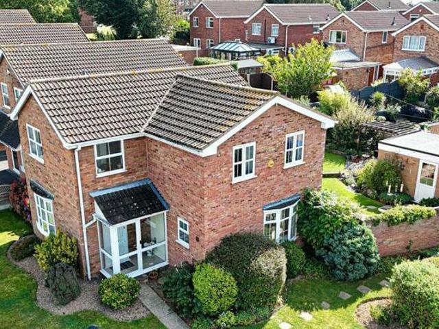 House for sale in Stonydelph, Kettlebrook