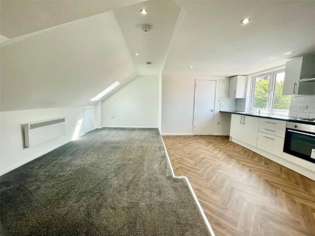 Studio for rent in Blackfen, Greater London