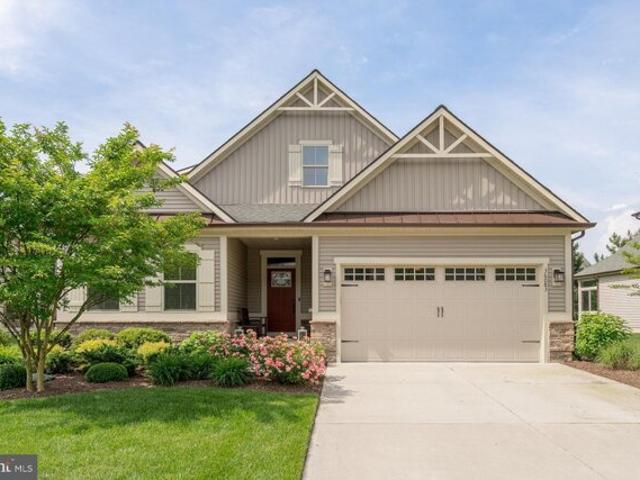 House for sale in Frankford
