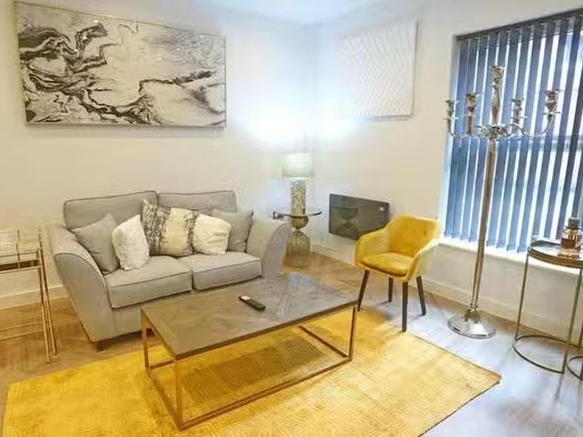 Apartment for rent in City Centre, Salford