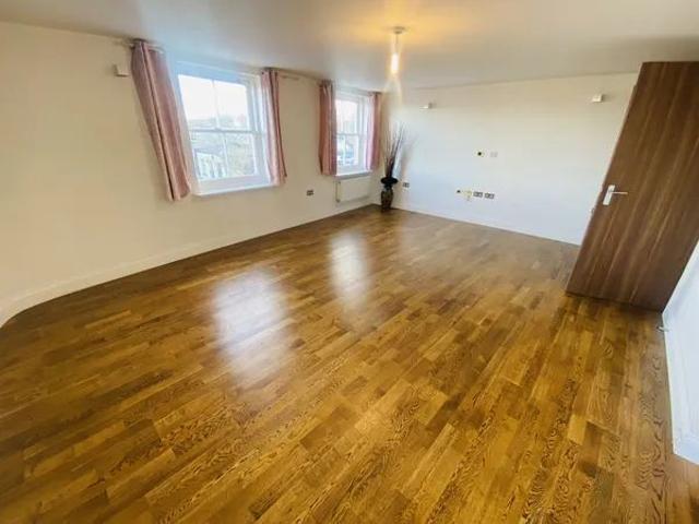 Apartment for rent in Brookville, Norfolk