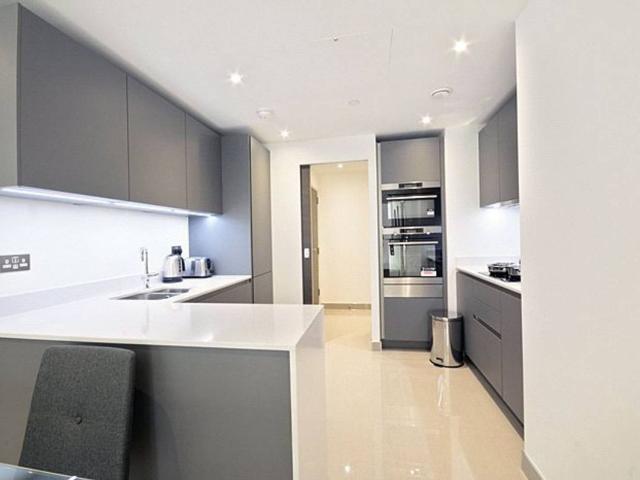 Apartment for rent in Elephant and Castle, Greater London