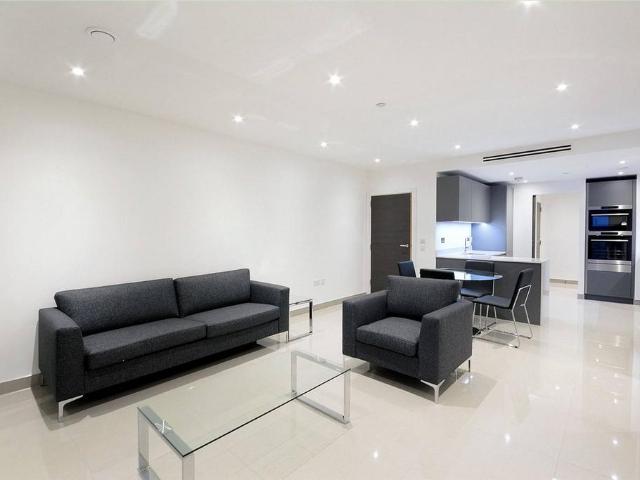 House for rent in Elephant and Castle, Greater London