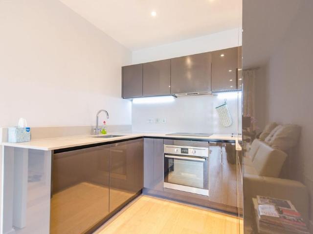 Apartment for rent in Greater London
