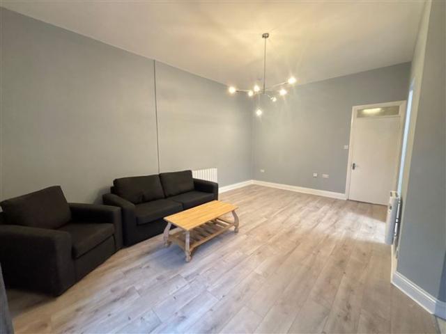 Apartment to rent in Bluebell, North Tipperary