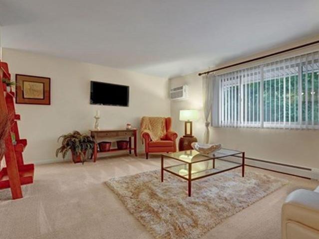 Apartment for rent in Elgin