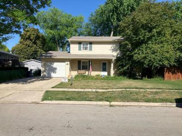 House for sale in Elgin, Illinois
