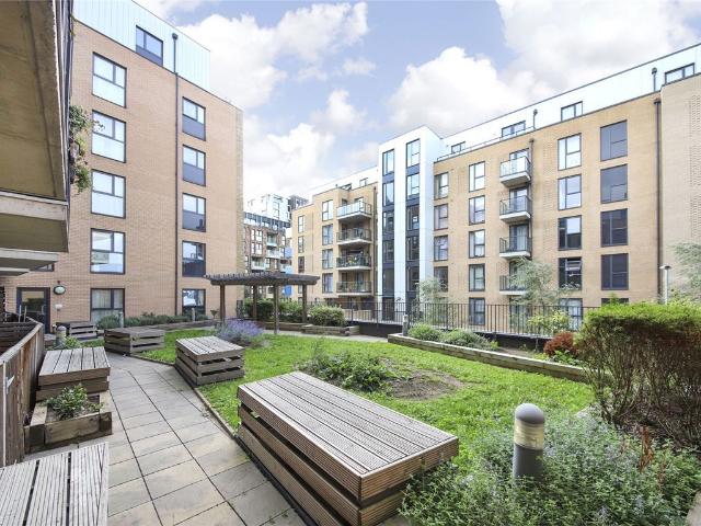Apartment for rent in London Borough of Lewisham, Deptford