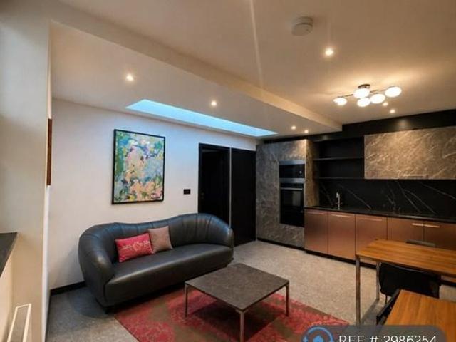 Apartment for rent in London Borough of Lewisham, Deptford