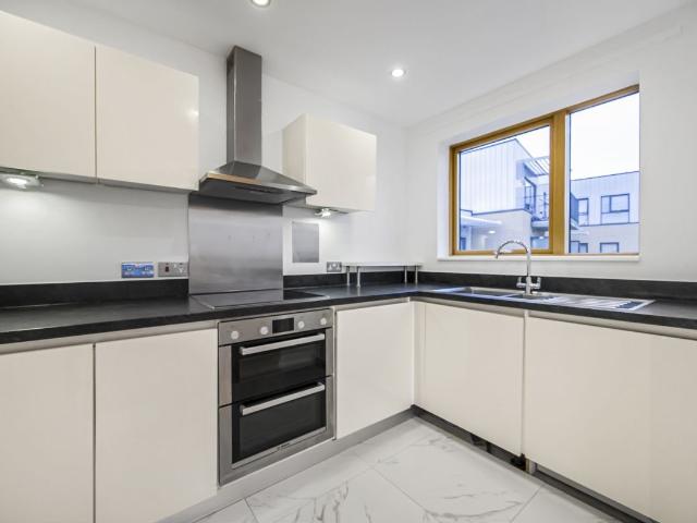 Apartment for rent in London Borough of Lewisham, Deptford