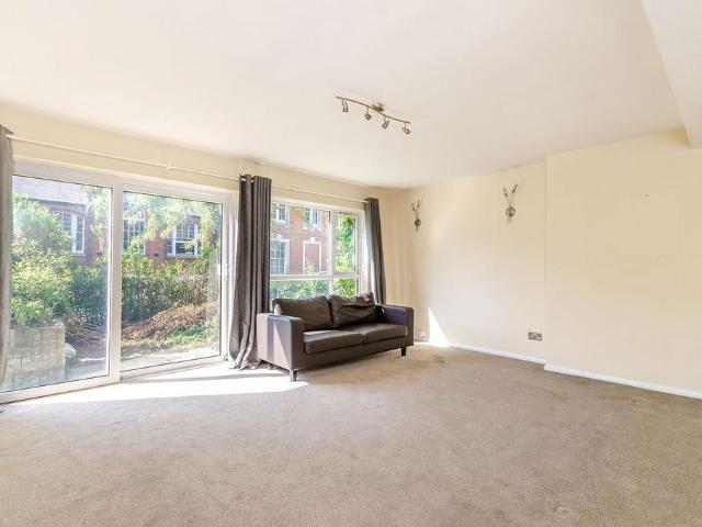 Apartment for rent in London Borough of Lewisham, Blackheath