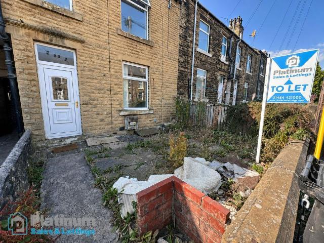 House for rent in Huddersfield, West Yorkshire