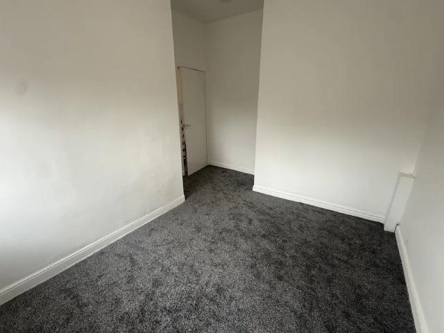 House for rent in Linthwaite, West Yorkshire