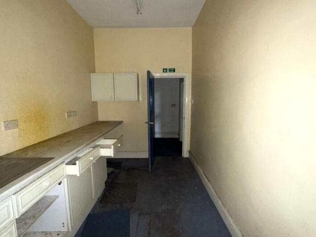 Studio for rent in Ashton-on-Ribble, Higher Bartle