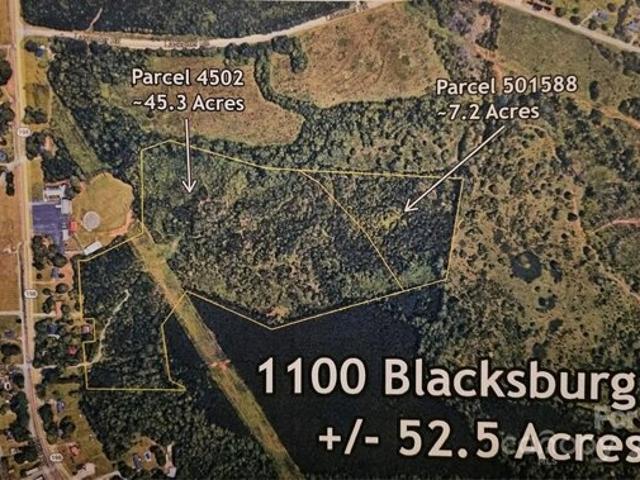 House for sale in Earl, North Carolina