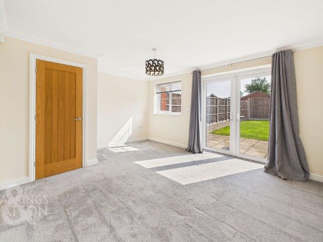 House for rent in Raveningham, Burgh St Peter