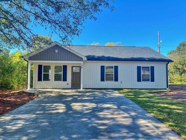 House for sale in Inman, South Carolina