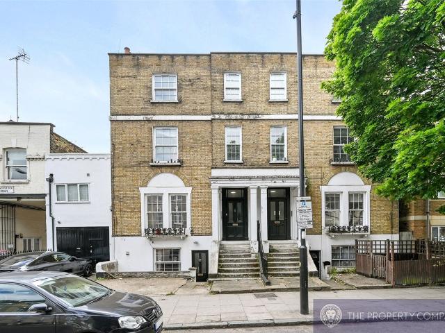 Apartment for rent in Brownswood Park, Stoke Newington