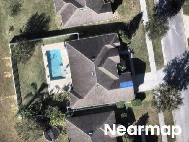 House for sale in Groveland