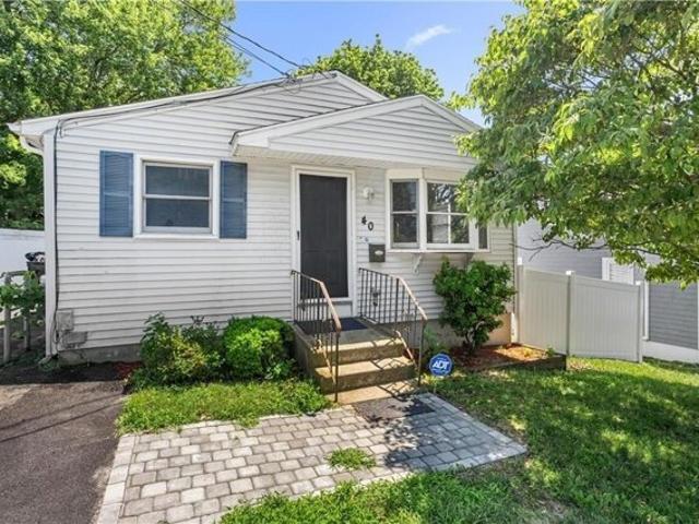 House for sale in Cumberland, Rhode Island