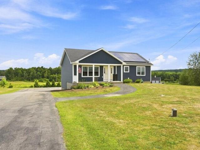 House for sale in Hermon, Maine