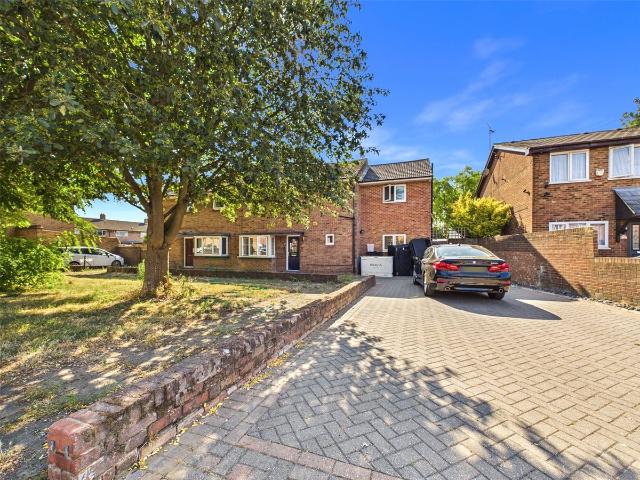 House for rent in West Drayton, Greater London
