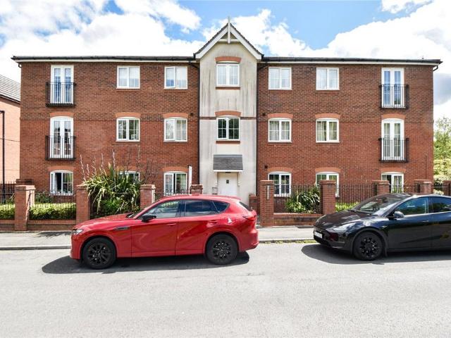 Apartment for rent in Lindley, West Yorkshire