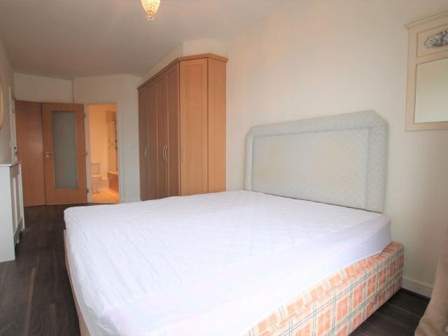 Apartment to rent in Ticknock Hill, Dundrum