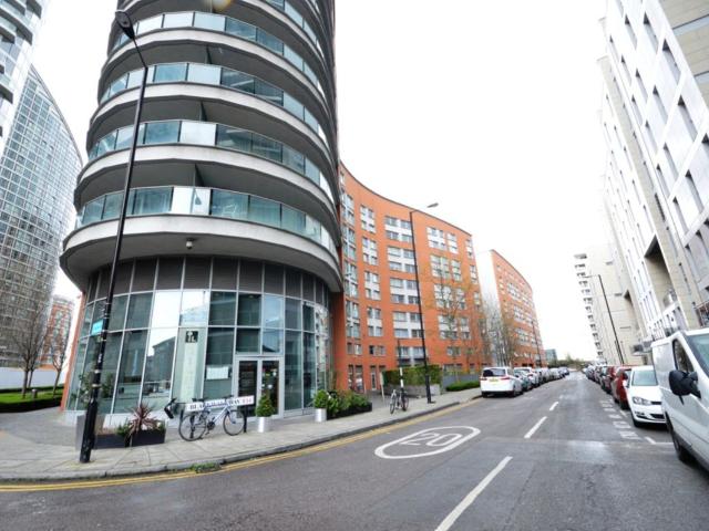 Apartment for rent in Blackwall, Greater London