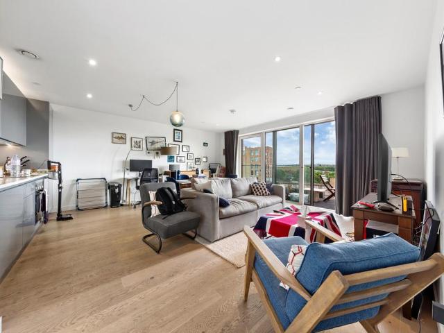 Apartment for rent in Walworth, Greater London