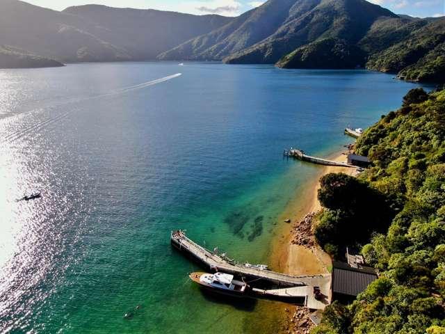 House for sale in Marlborough