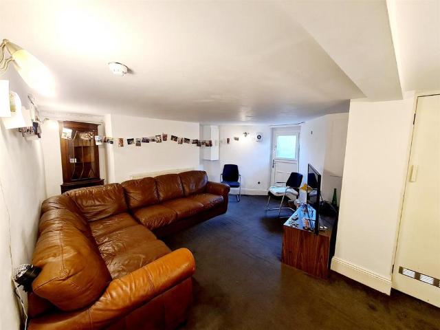 Apartment for rent in Castle and Priory Precinct, Lancaster